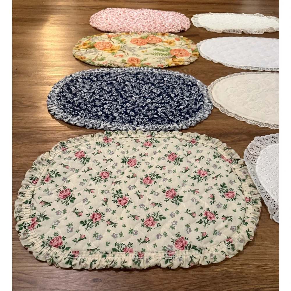 Lot of 8 Vintage Quilted Oval Table Placemats Doilies Lace Floral Cottage